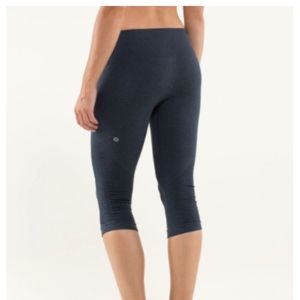 Lululemon In the Flow Crop II